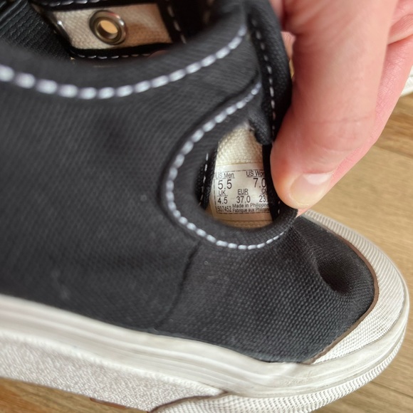 Vans Style 93 Sneakers - Picture 10 of 10